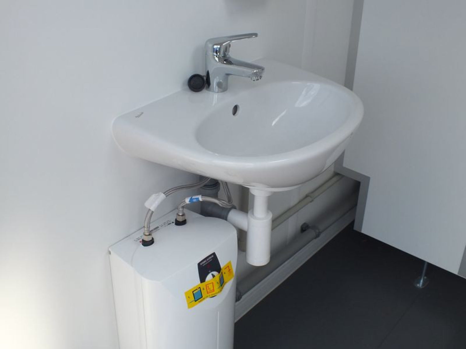 10‘ Damen / Herren-WC-Container