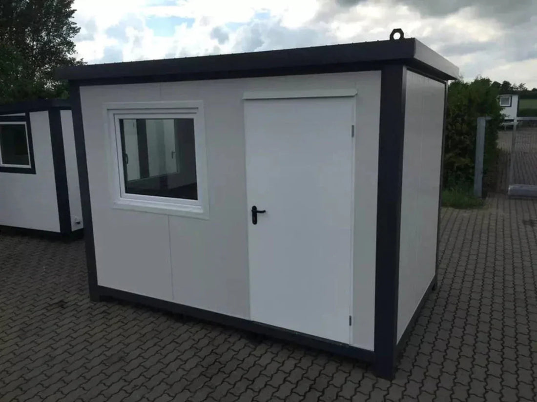 Bürocontainer. 3,50 × 2,20m
