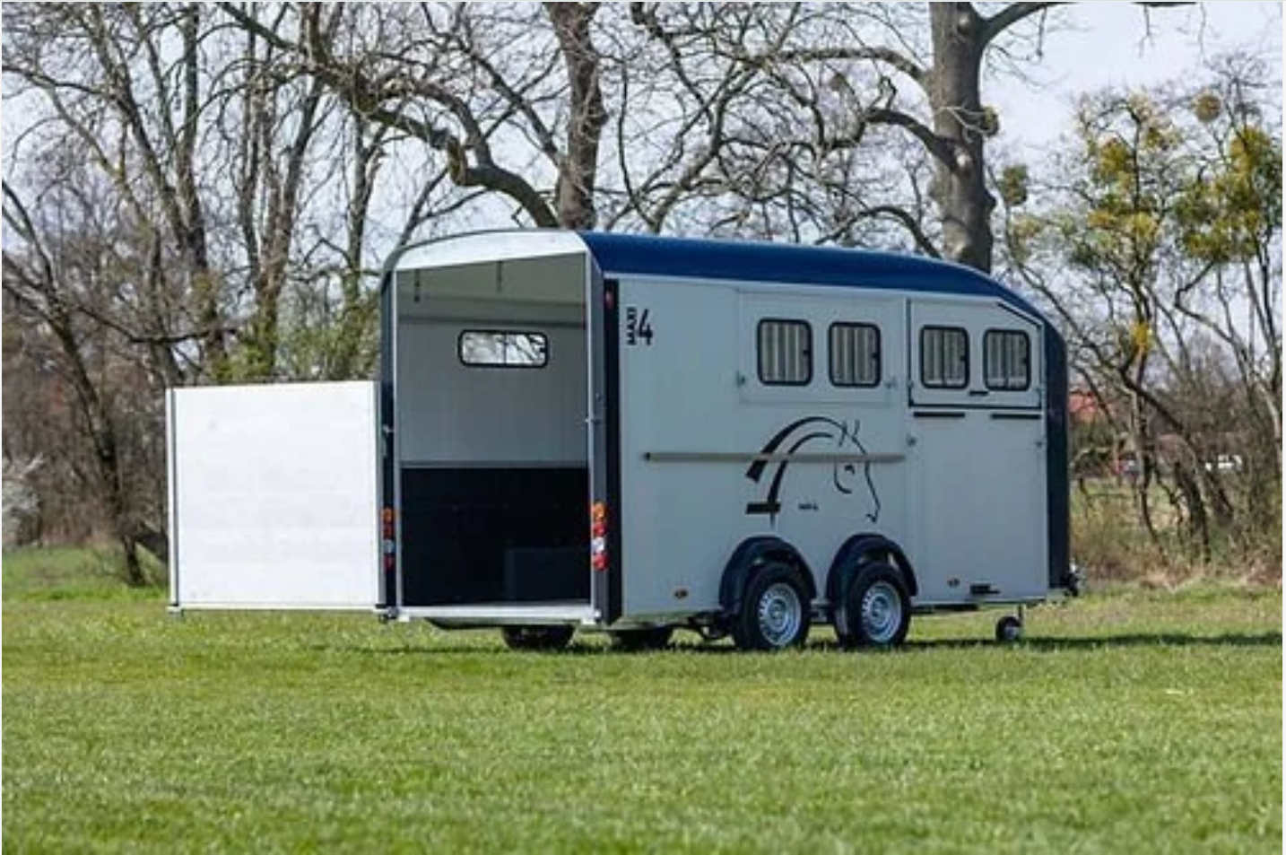 Cheval Liberte – Optimax Diagonal – 4 lugars