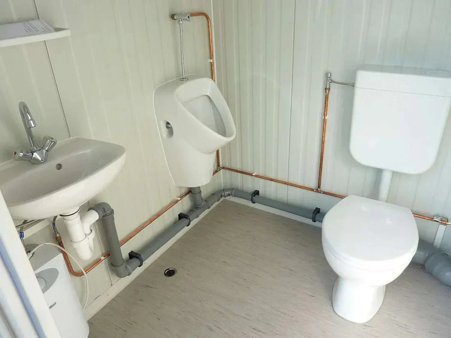 Mini Sanitärcontainer Toilette – kompakte WC-Kabine mit Waschbecken