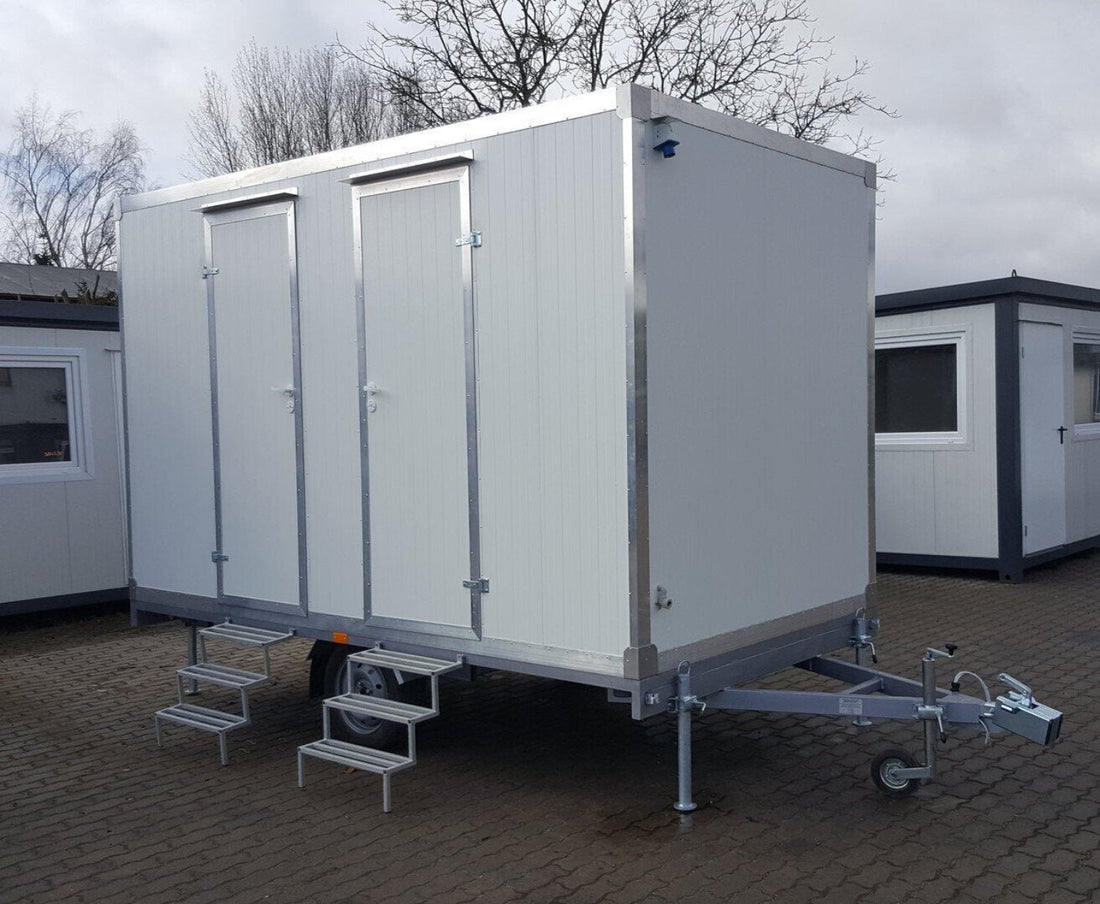 Mobiler Toilettenwagen mit Doppel-WC und Dusche – Sofort Einsatzbereit