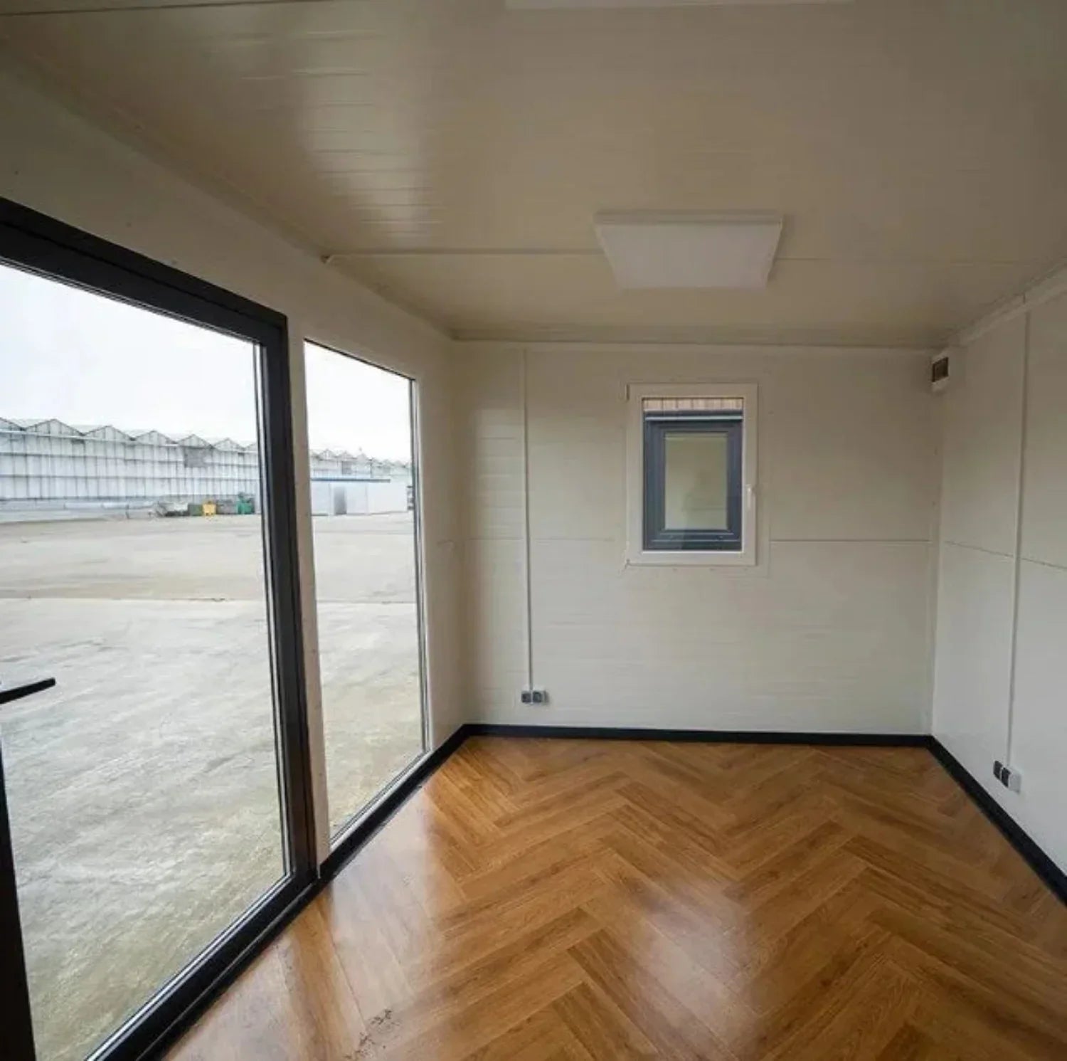 Neuer 4x3 Meter Bürocontainer
