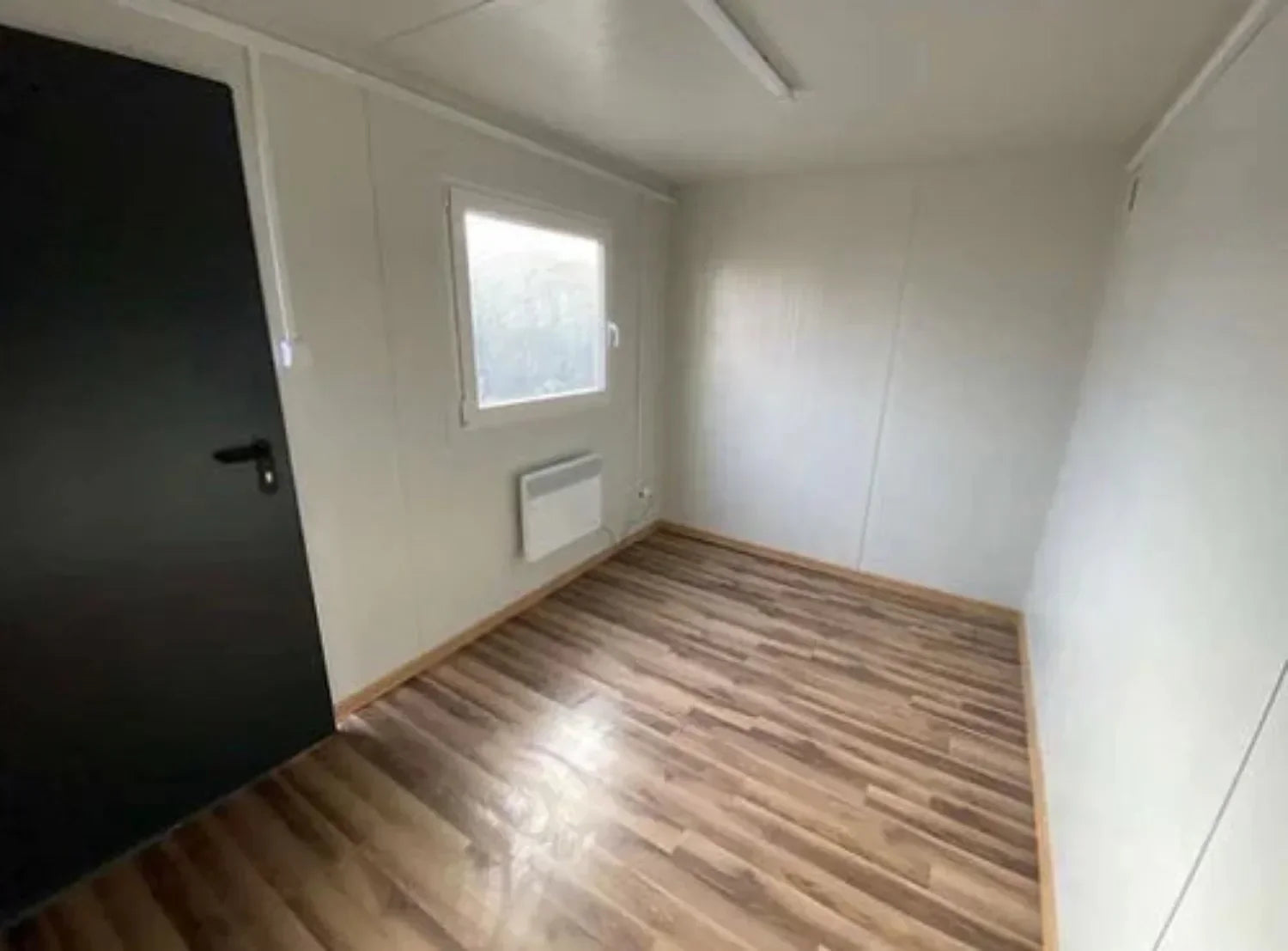5x2,20 Schreibtischcontainer mit Toilette