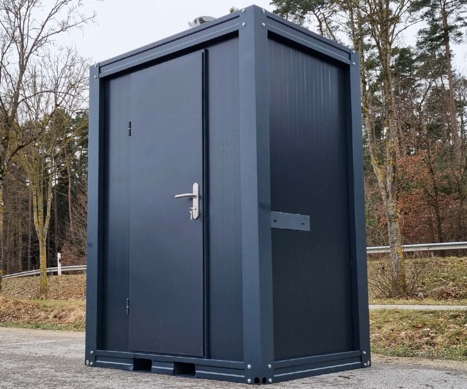 Sanitärcontainer - WC mit Waschbecken und Pissoir Anthrazit